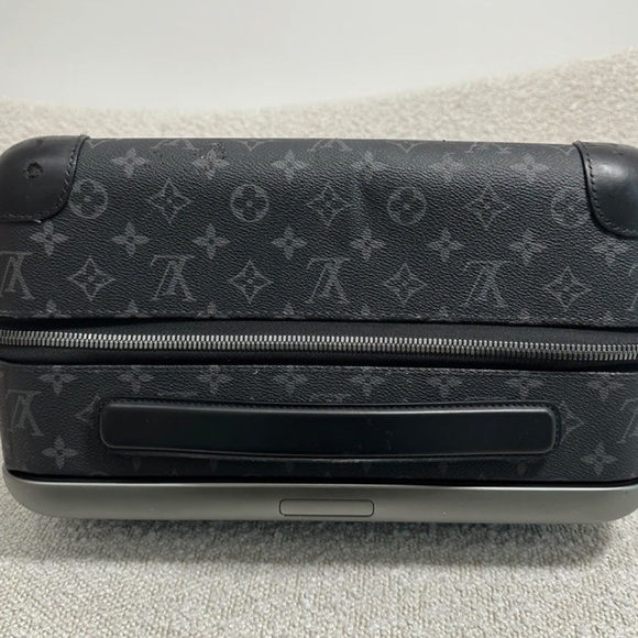 Authentic Louis Vuitton Horizon 55 Eclipse Monogram - Picture 11 of 16